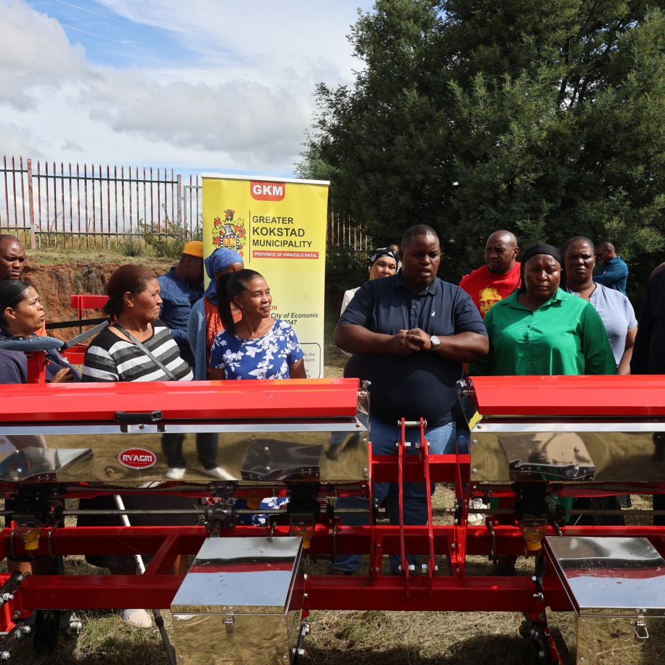 FARMING EQUIPTMENT BOOSTS AGRICULTURAL DEVELOPMENT IN MARIASKOP